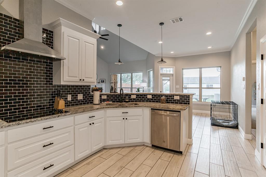 Ridgecrest Ests - Residential