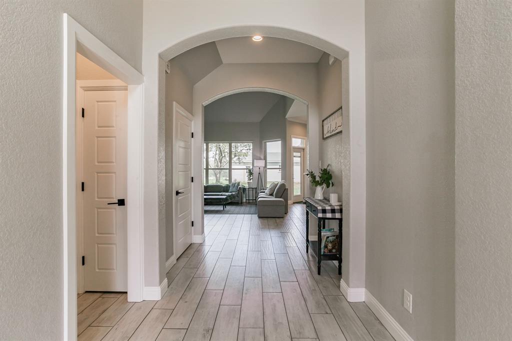 Ridgecrest Ests - Residential