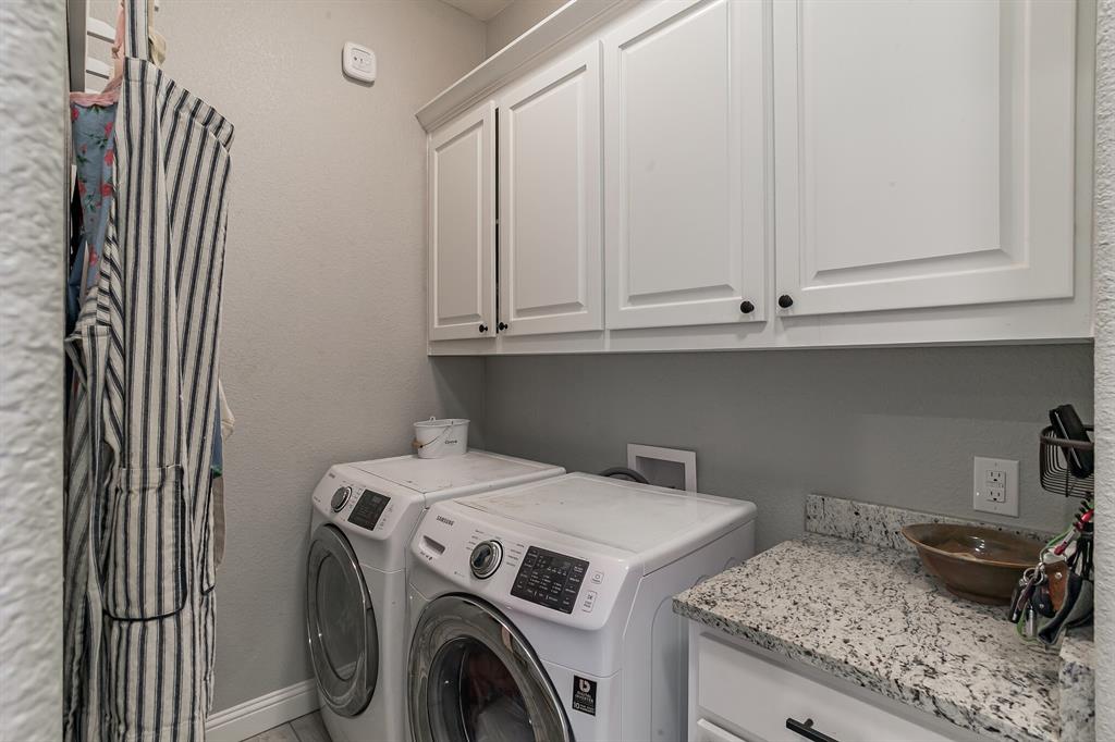 Ridgecrest Ests - Residential