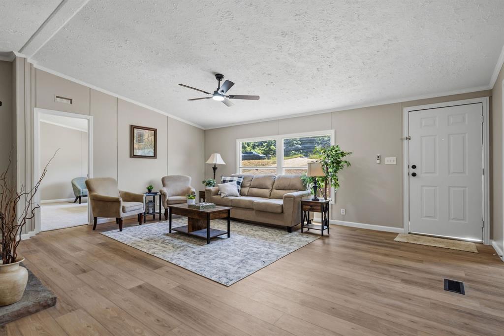 Oak Meadows IV - Residential