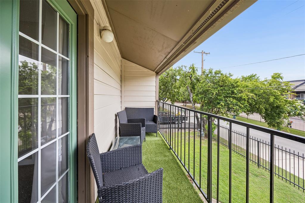 Holly Oaks Twnhms - Residential