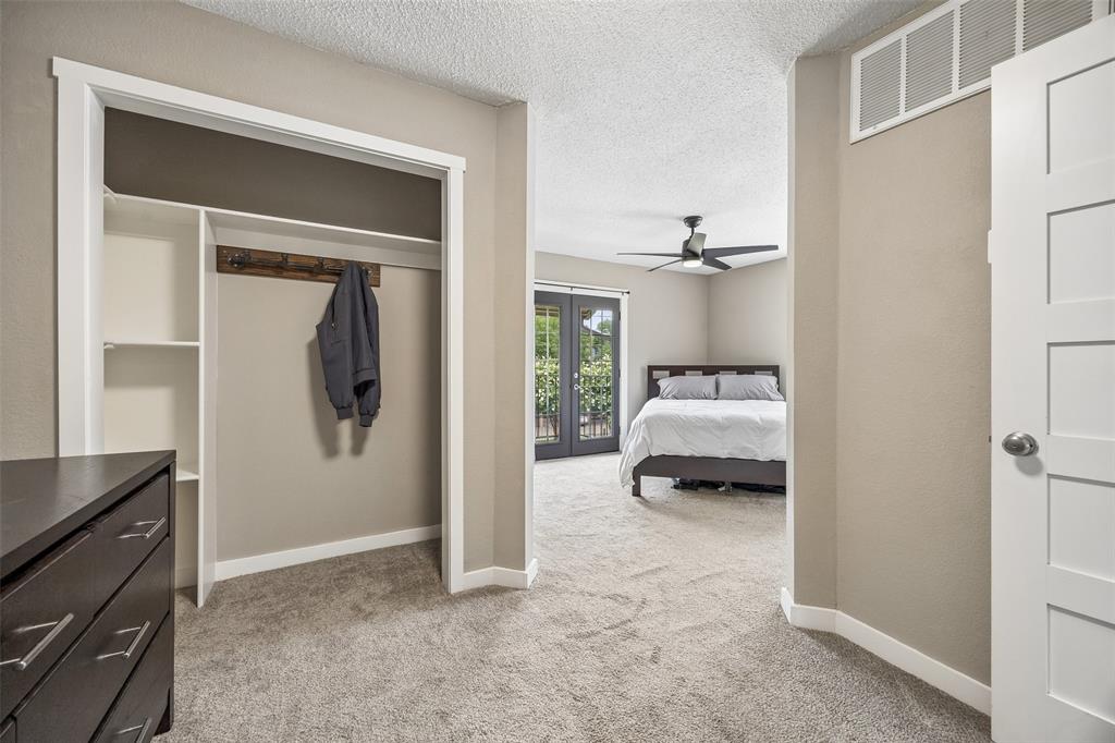 Holly Oaks Twnhms - Residential
