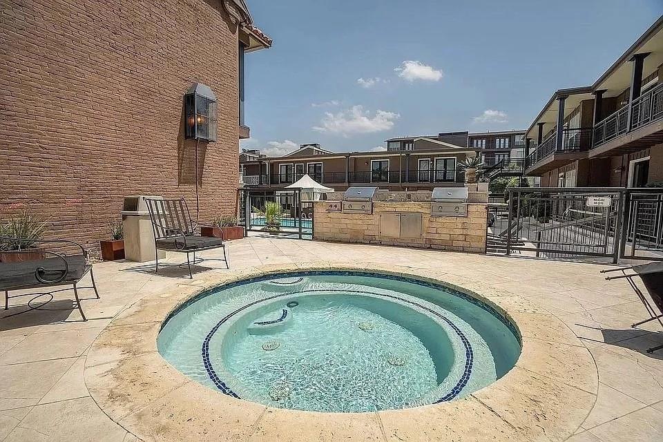 Tuscany Condos - Residential