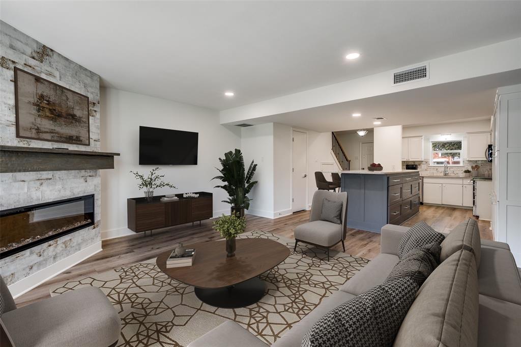 Move right in to this beautifully remodeled 2 bedroom 1.5 bath in desirable Indian Creek.   Living room and bedroom are virtually staged in the photos. Community pool, tennis courts and clubhouse.  Close to shopping and Shady Oaks Country Club.