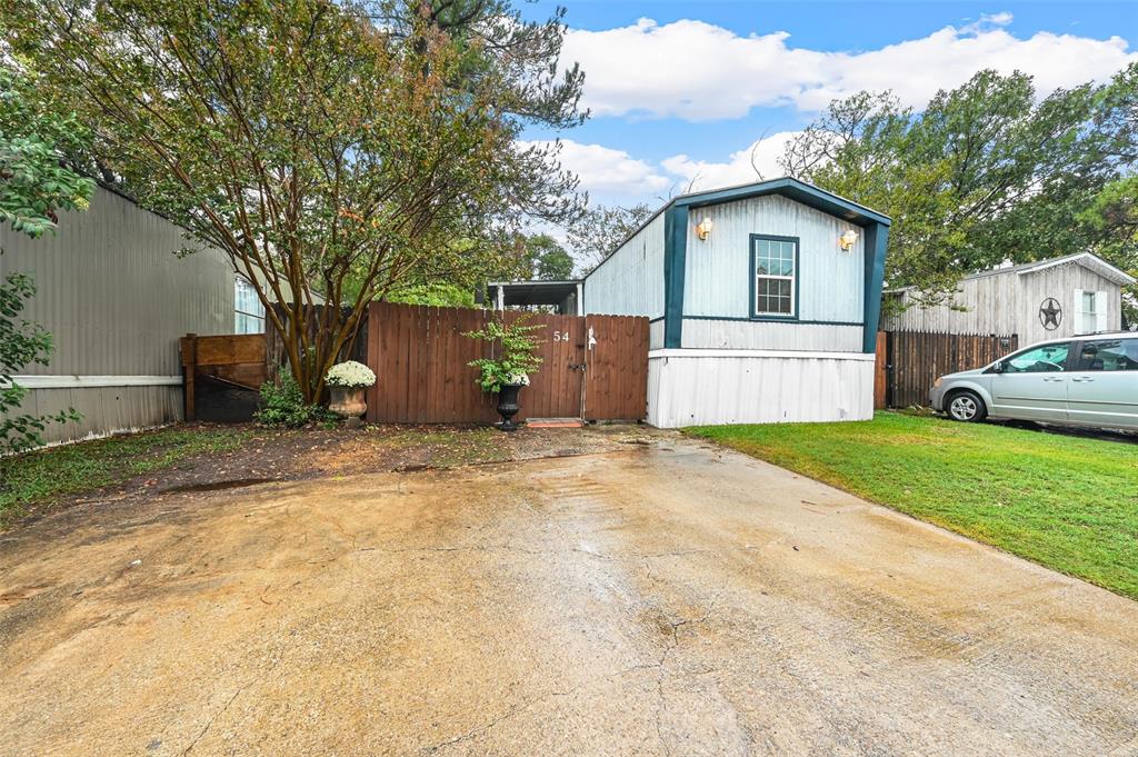 Knob Hill Mobile Home Park - Residential