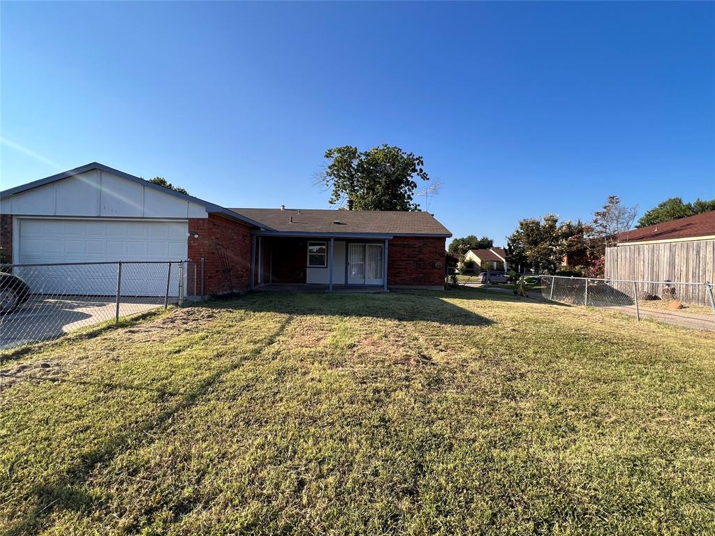 Desirable One-Story Home with NO Homeowners Association that is Close to Lake Ray Hubbard, Highways, Hospitals, Shopping, and Walking Distance to the School. New Roof, Vinyl Flooring & Bathroom Tile and Fresh Paint Throughout. Spacious 1748 Square foot, 3 bedroom 2 bath and 2 car garage on a large corner lot. Billion Dollar Sapphire Bay coming to Rowlett. Rear Entry Garage. $1500 Buyer Bonus this Month.