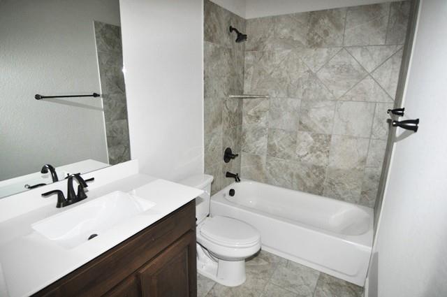 Rocky Rdg Ph 2 - Residential Lease