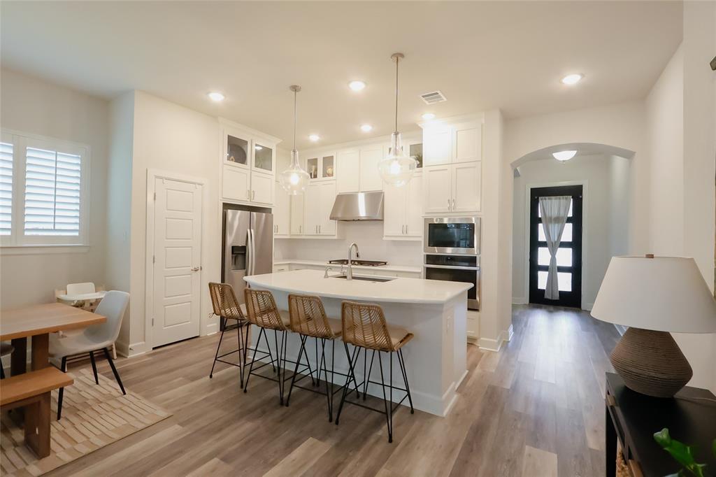 Lakes River Trls East - Residential