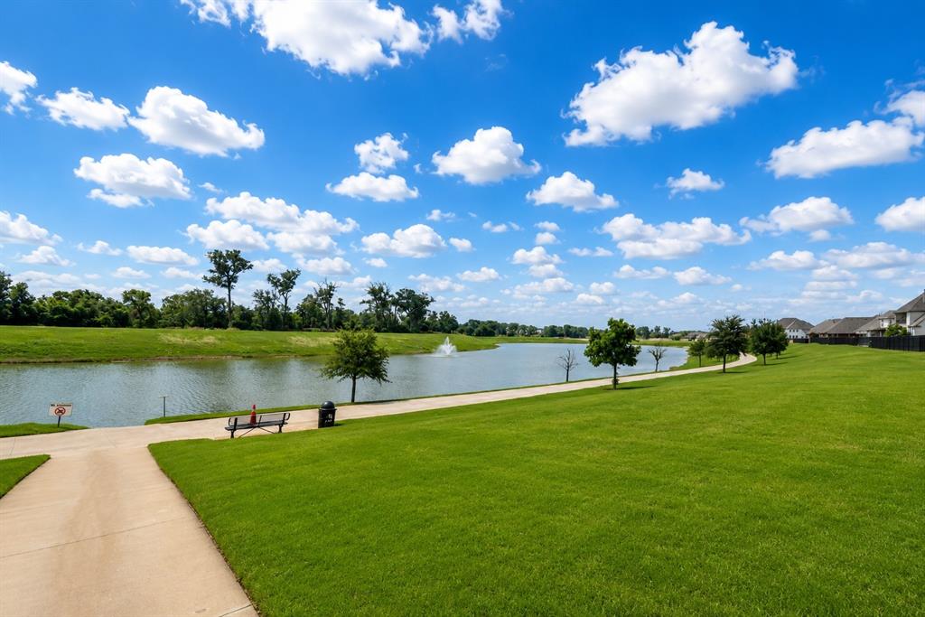 Lakes River Trls East - Residential
