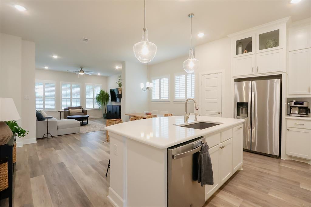 Lakes River Trls East - Residential