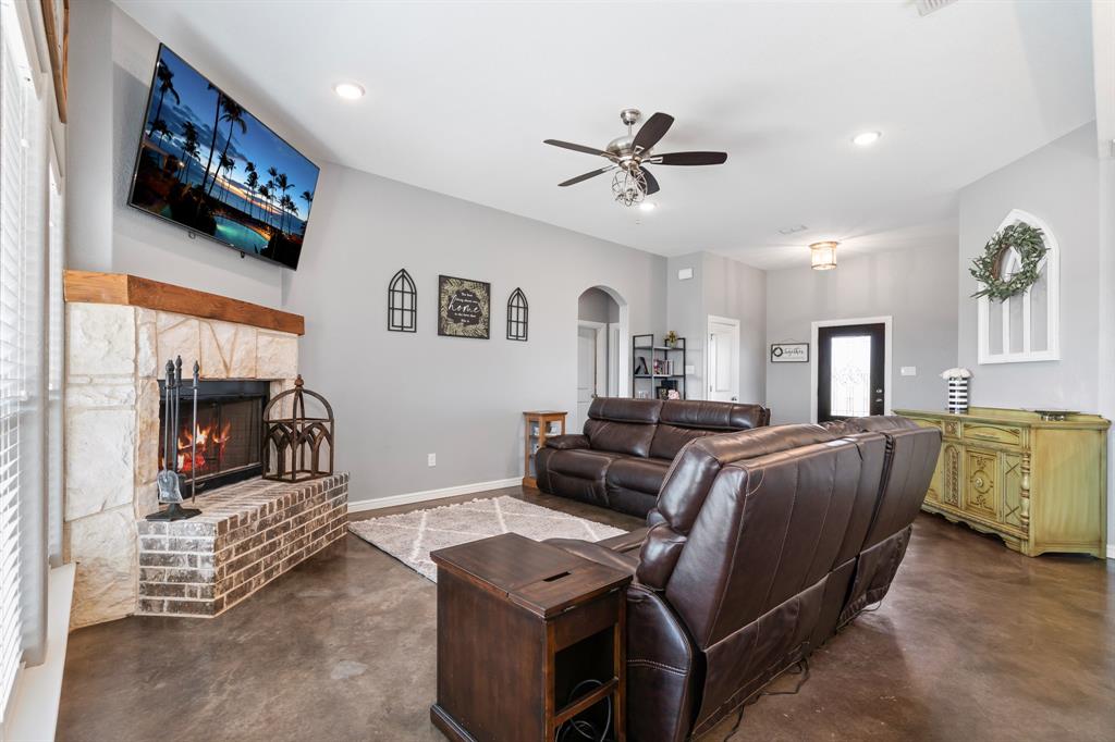 Island Creek Ranch Estate - Residential
