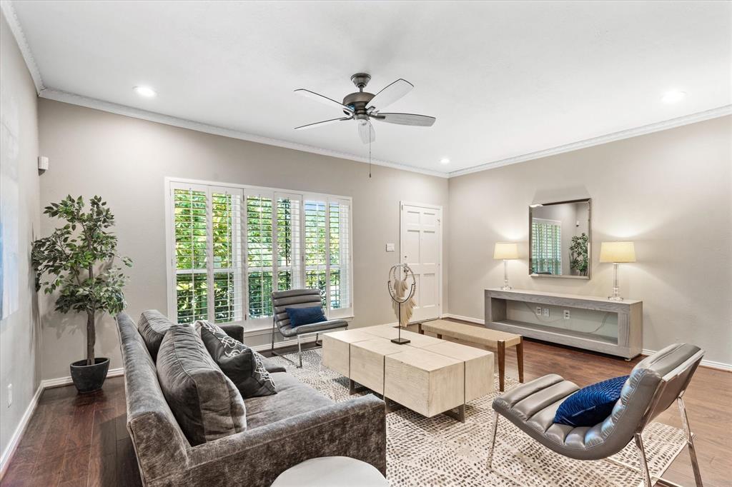 Royale Orleans South Condo - Residential