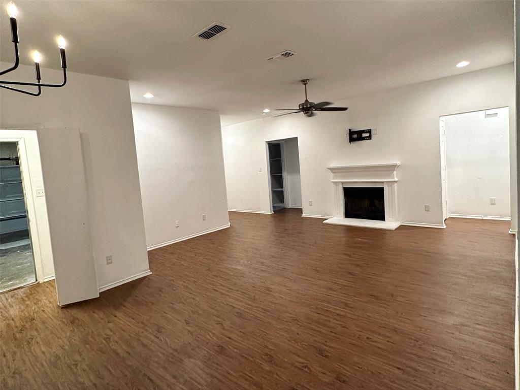 Lost Spurs Add - Residential