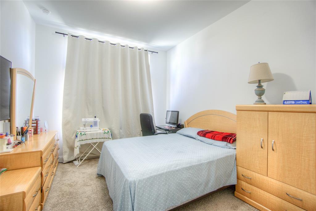 Riverset - Residential Lease