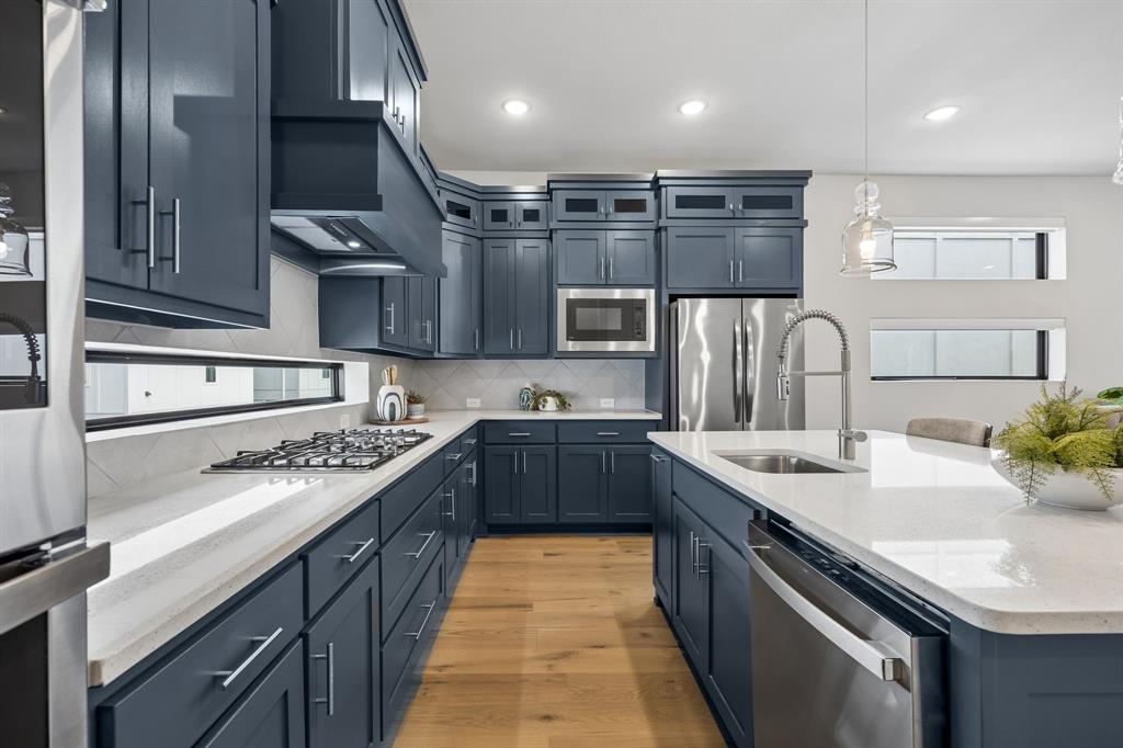 Sapphire Bay - Residential