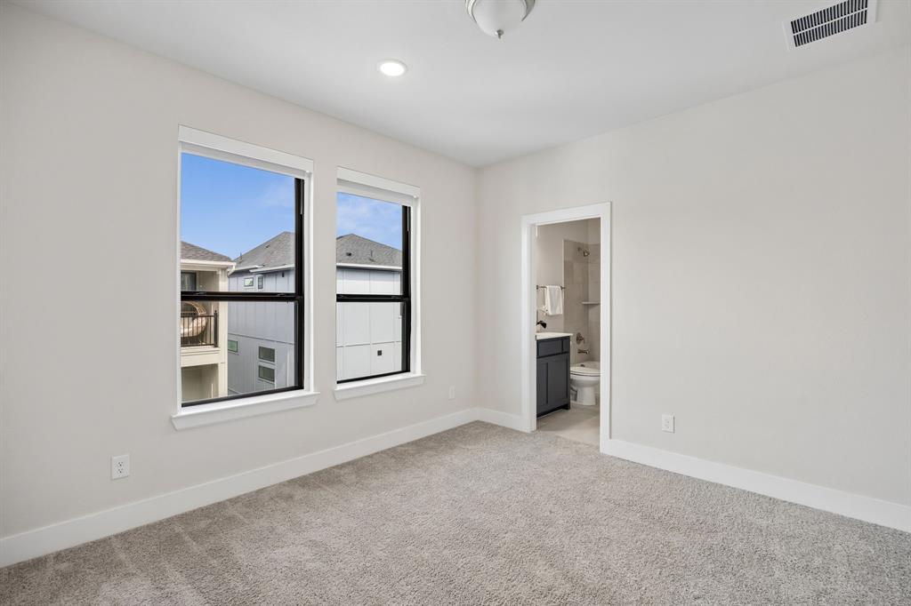Sapphire Bay - Residential