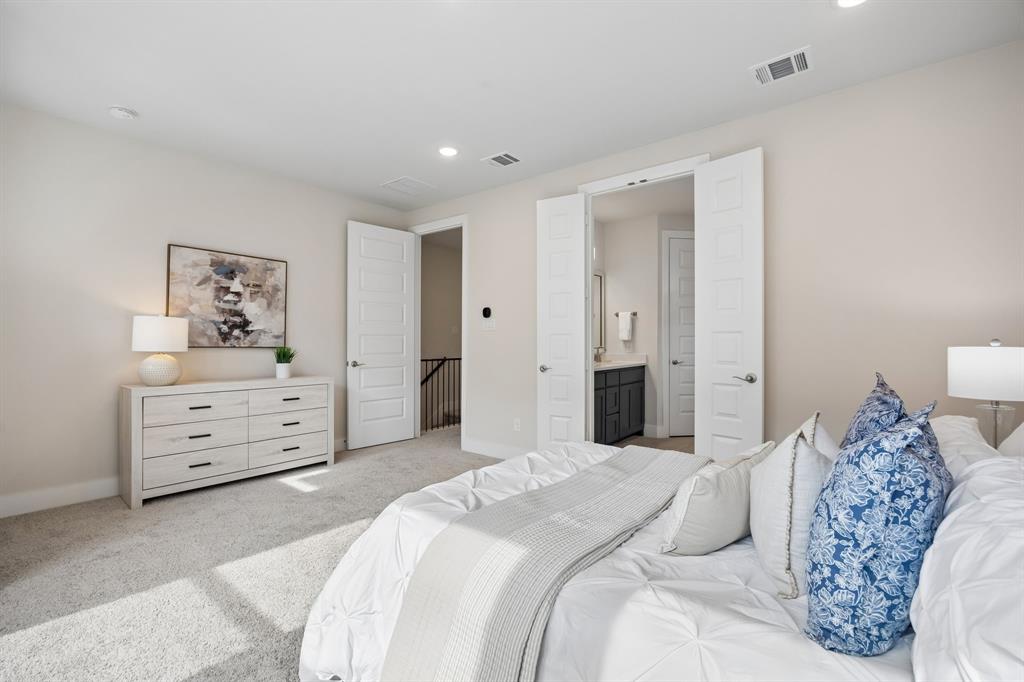 Sapphire Bay - Residential