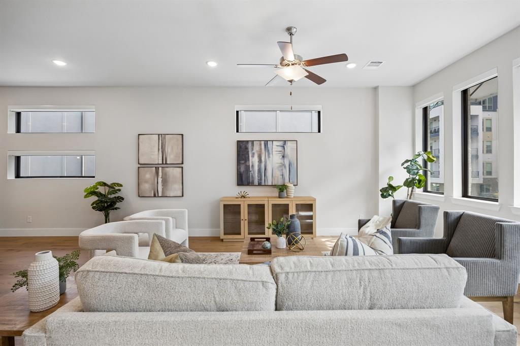Sapphire Bay - Residential