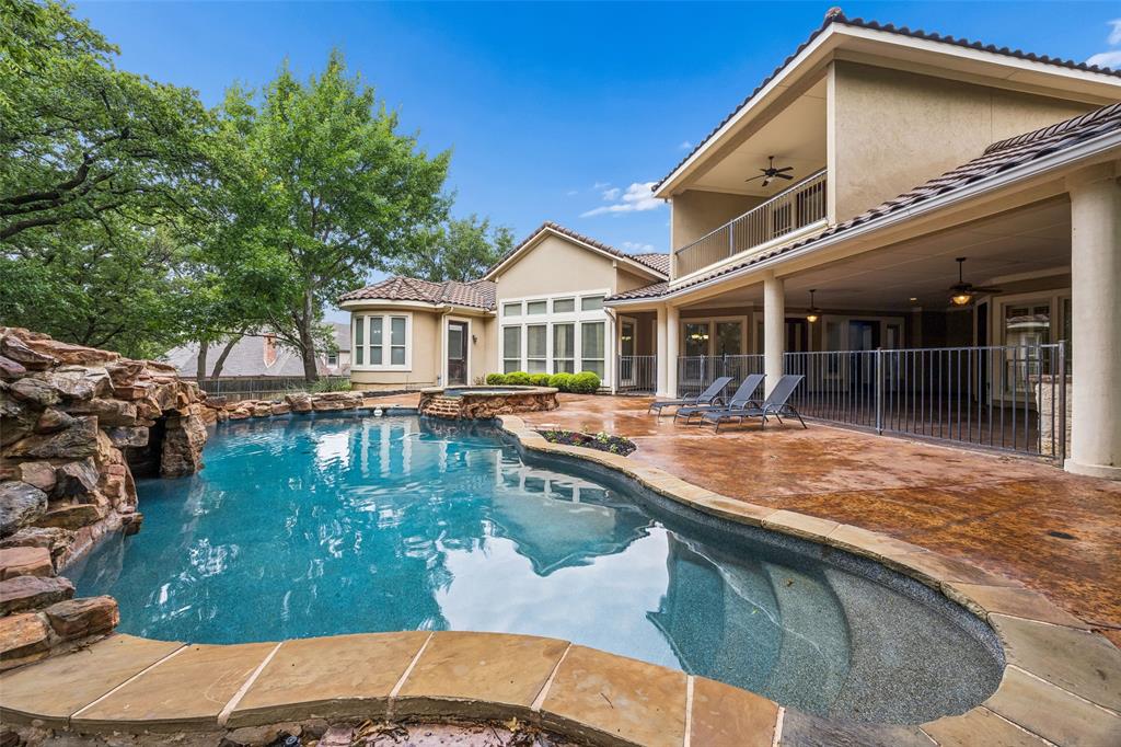 Miracle Point - Residential