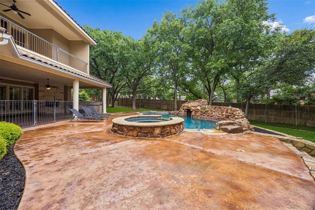 Miracle Point - Residential