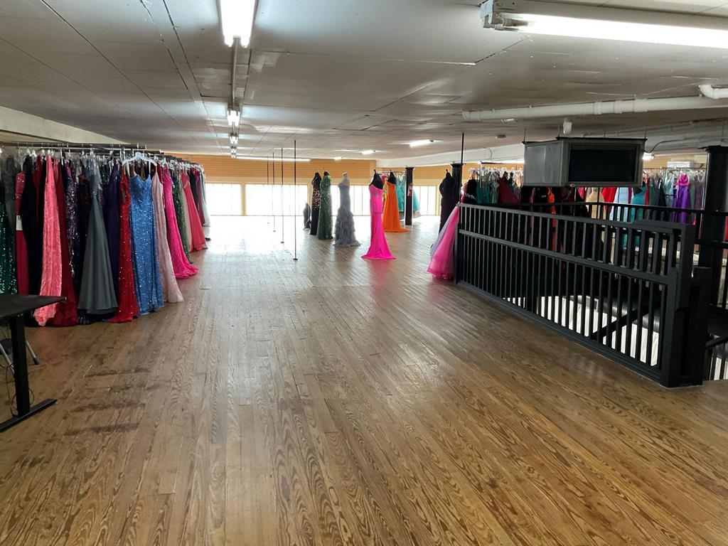 Original Cleburn - Commercial Sale
