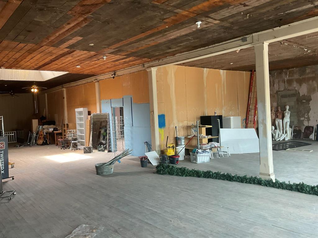 Original Cleburn - Commercial Sale