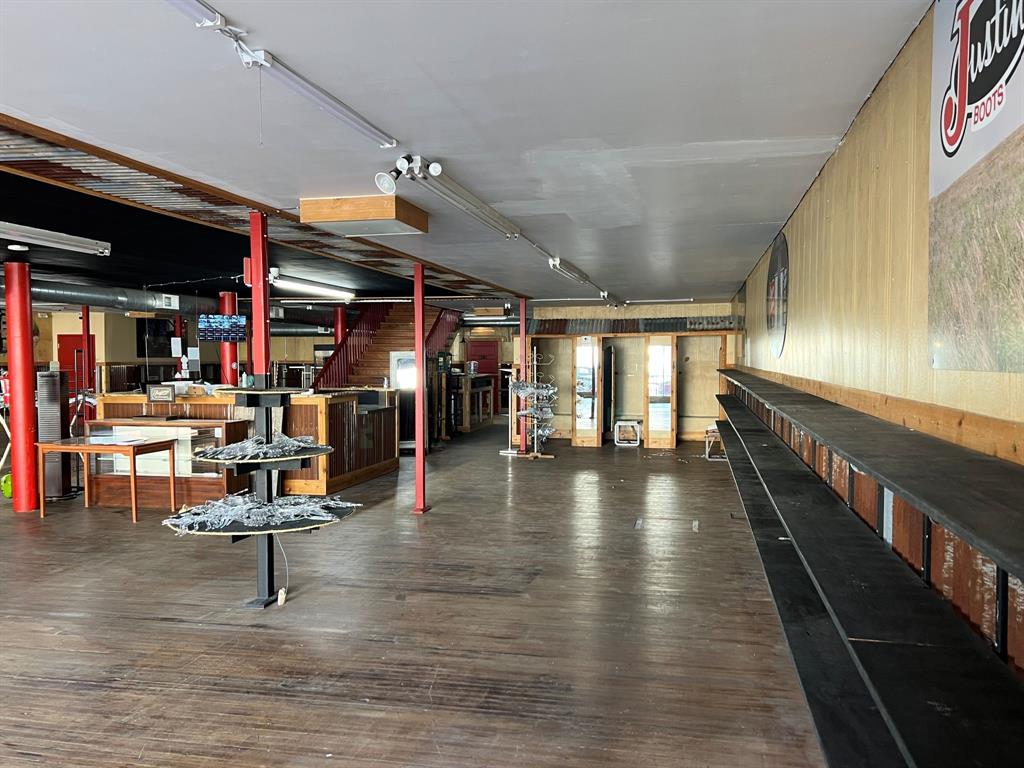 Original Cleburn - Commercial Sale