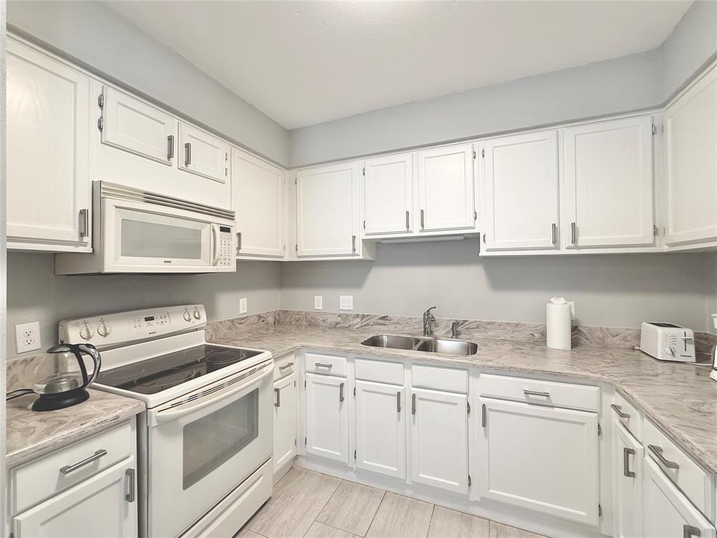 Skillman Bend Condo - Residential