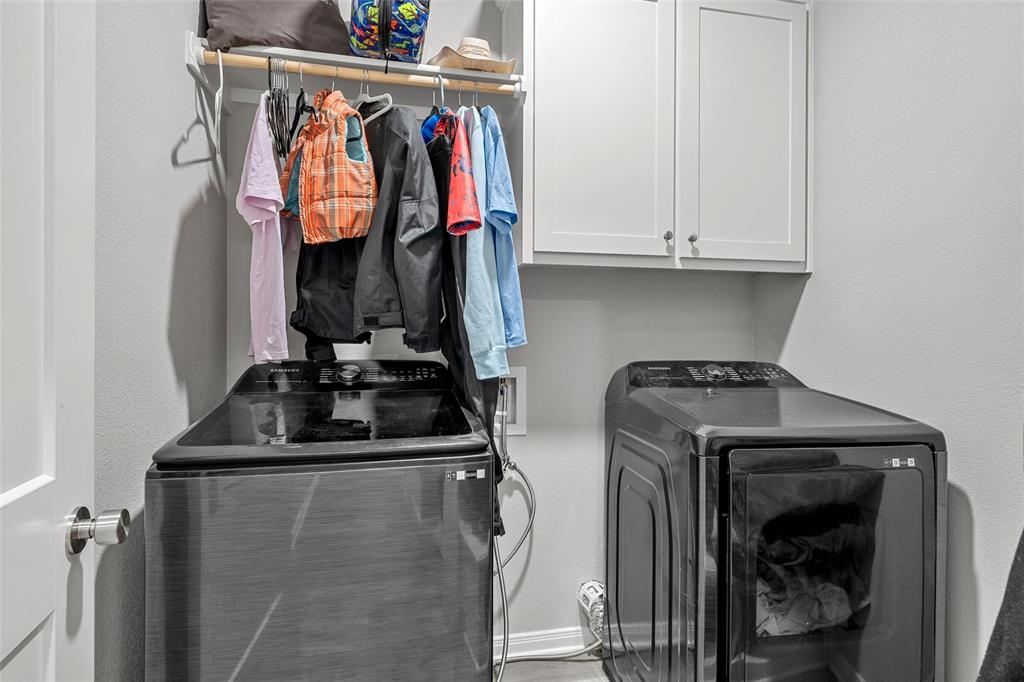 Windsor Park Place Ph One 1 - Residential