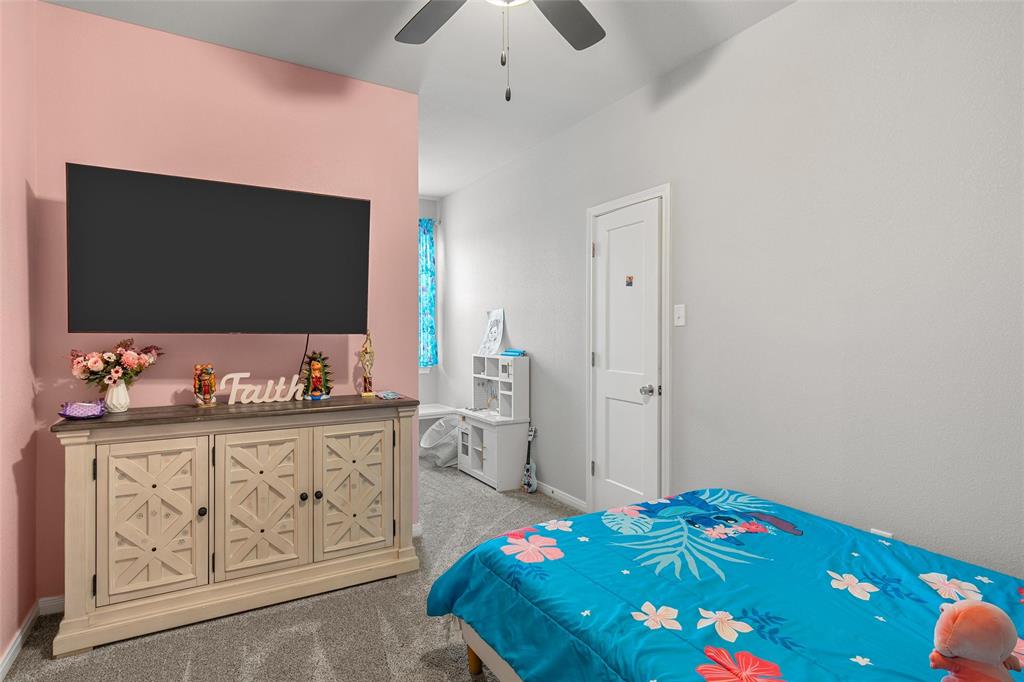 Windsor Park Place Ph One 1 - Residential