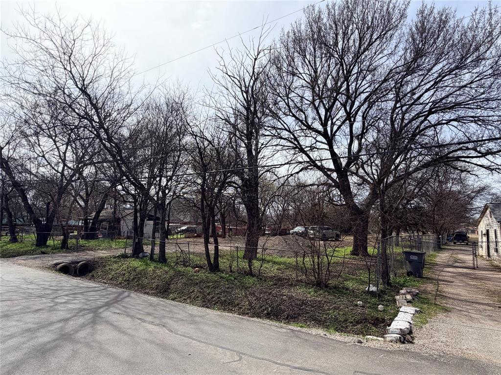 Lancaster Gardens - Land