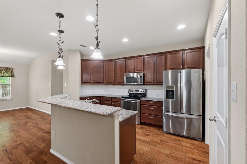 Rolling Mdws East - Residential