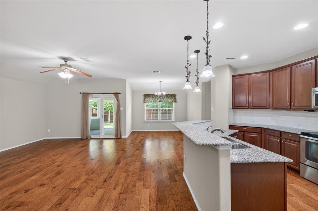 Rolling Mdws East - Residential