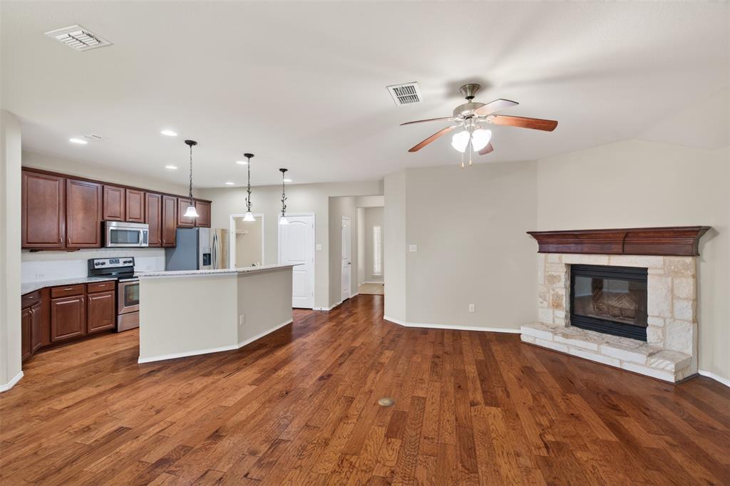 Rolling Mdws East - Residential
