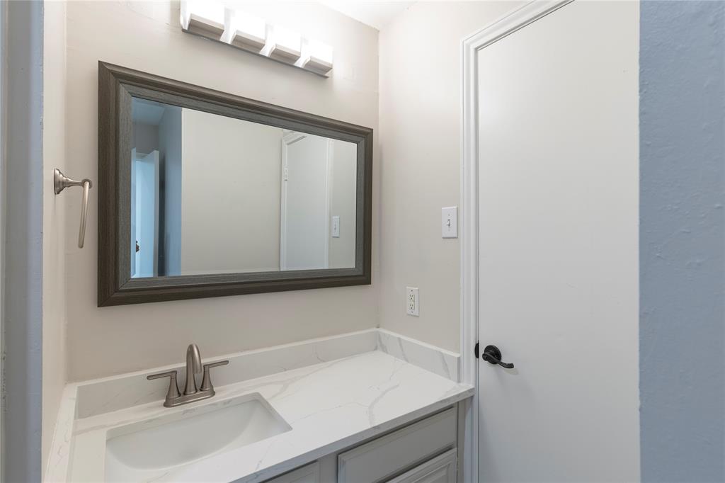 Preston On Creek Condos - Residential