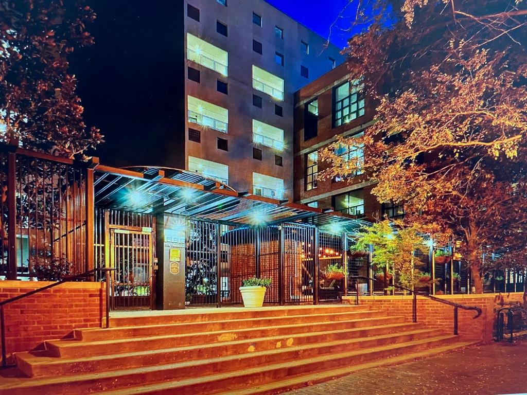 588 Condos - Residential Lease