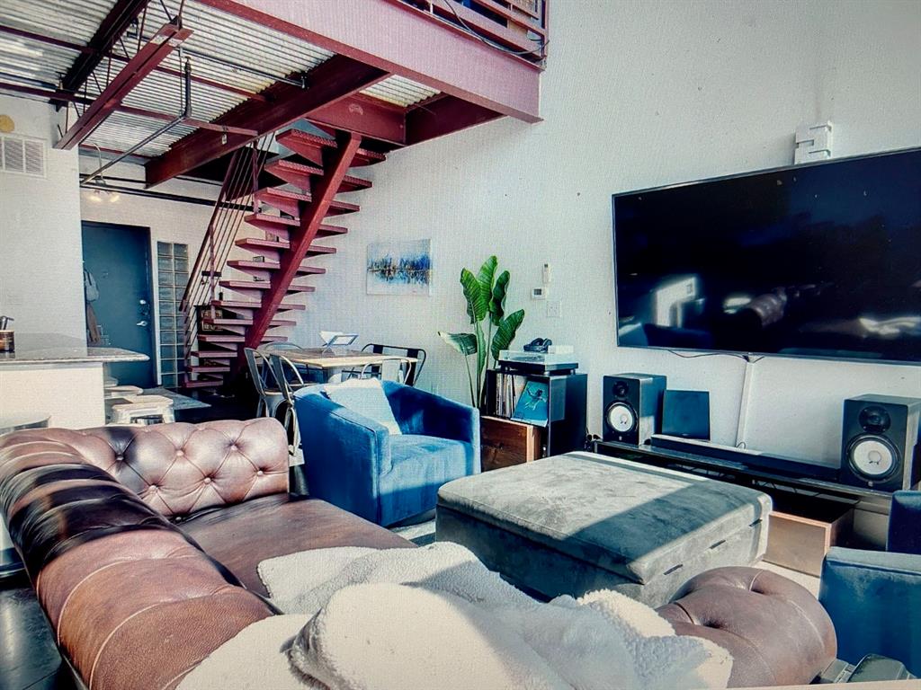 588 Condos - Residential Lease