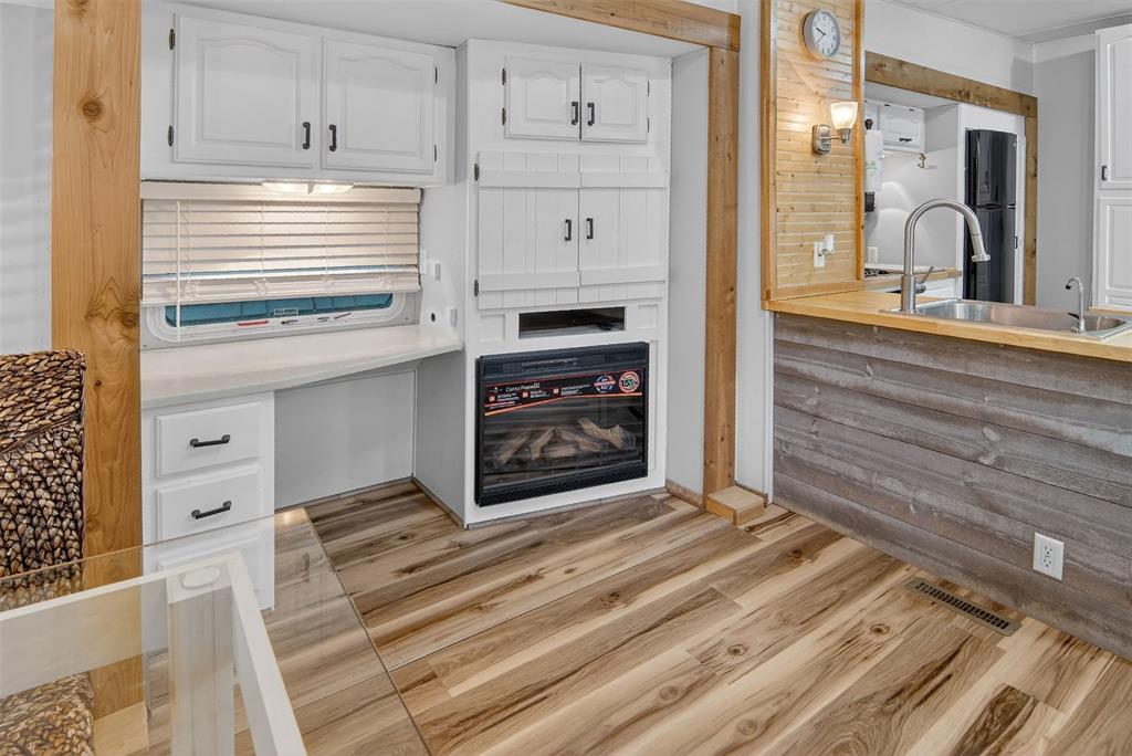 White Oak Shores - Residential