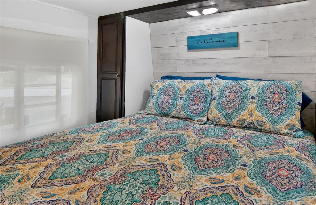 White Oak Shores - Residential