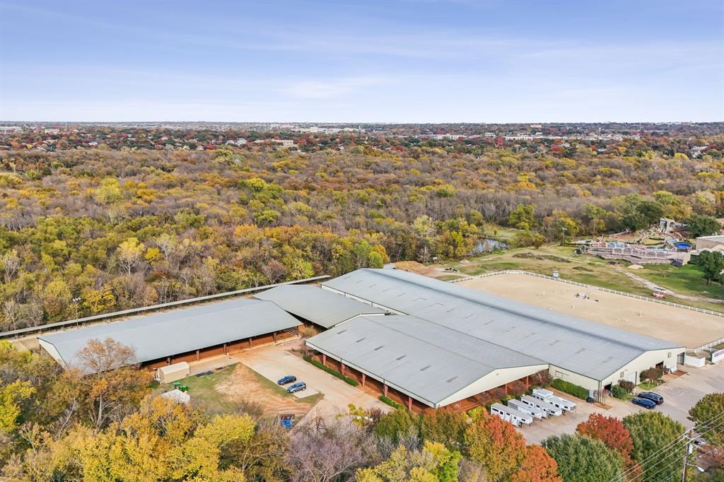 SCOTTY'S GOLF PAR - Commercial Lease