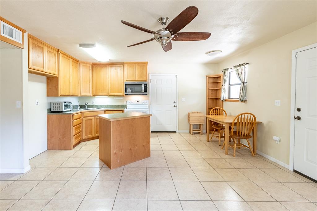 A0313 Green George - Residential