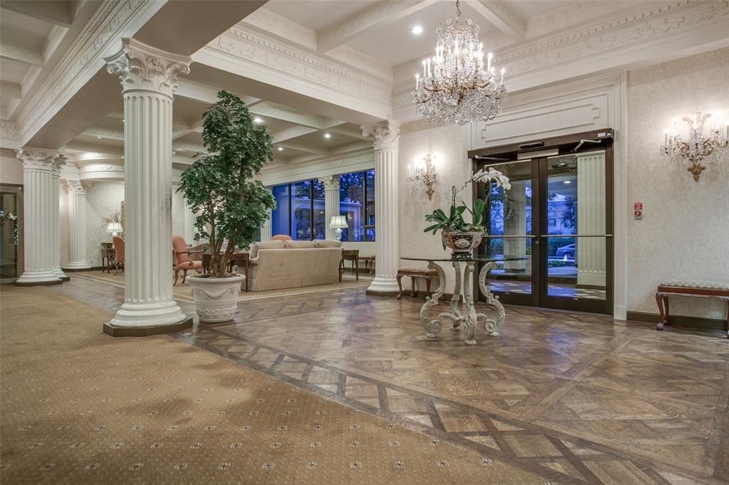Athena Condo - Residential