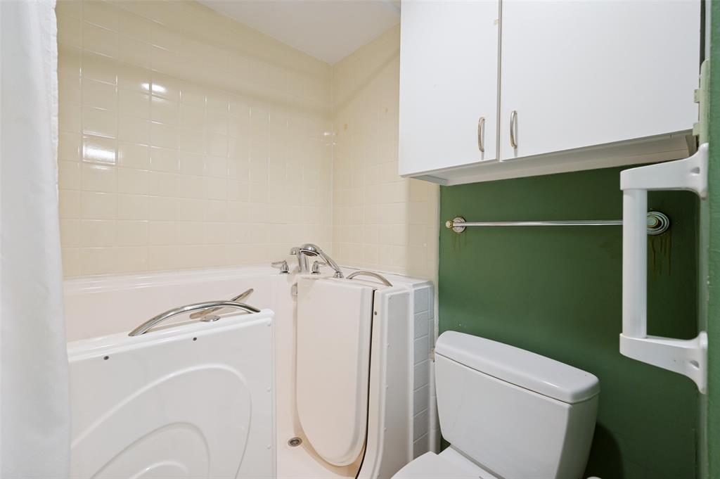Athena Condo - Residential
