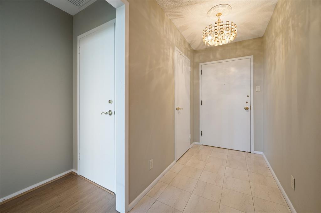 Athena Condo - Residential