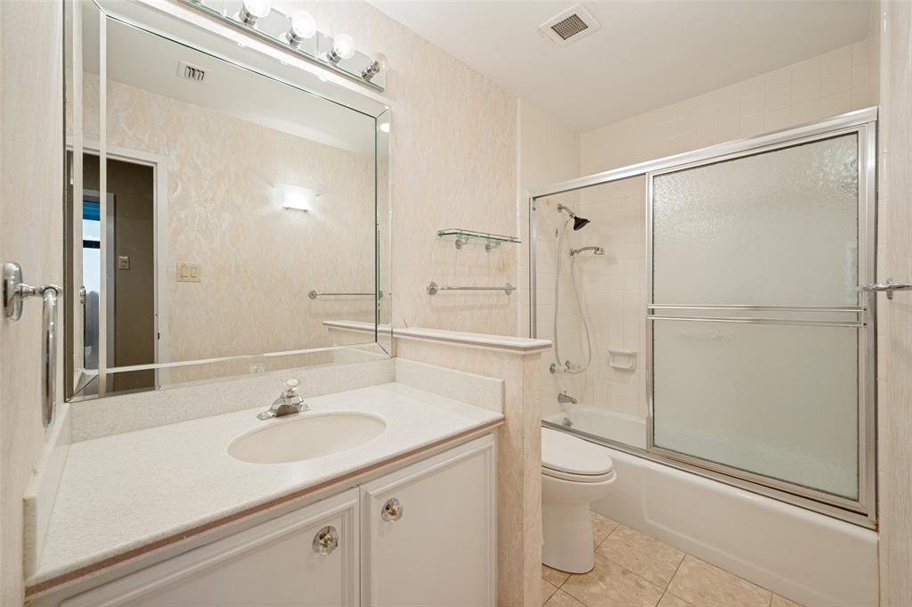 Athena Condo - Residential