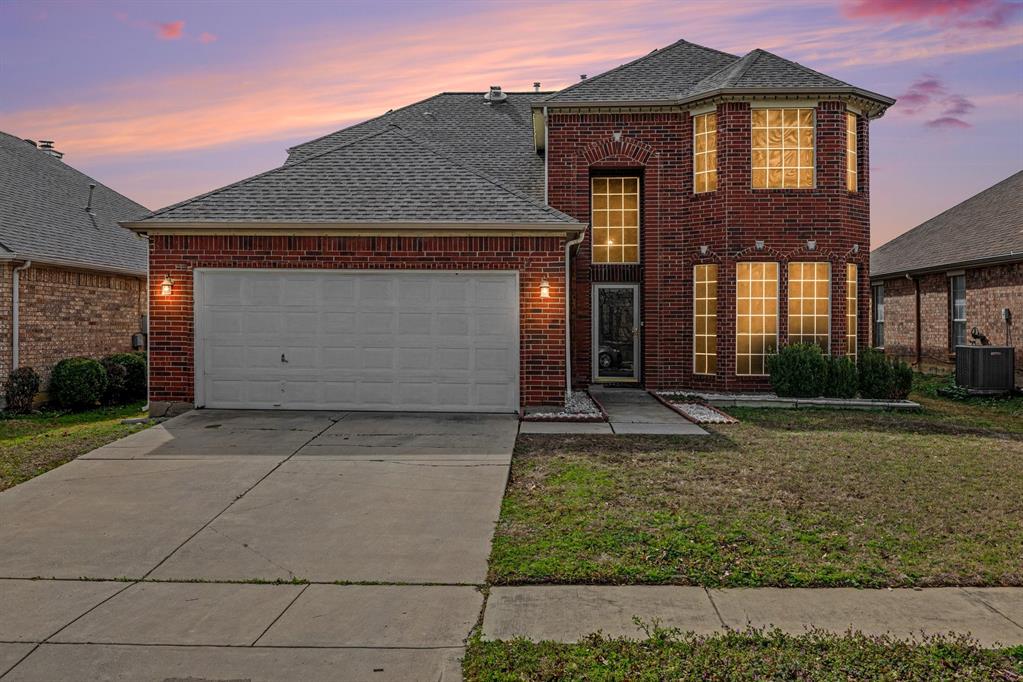 Motivated sellers. Located in the Park Bend Estates.This north-facing 4-bedroom, 2.5-bath home offers approximately 2,805 sq ft with a well-designed, functional layout and no HOA. The interior includes two living areas, a brick wood-burning fireplace, and a blend of wood, tile, and carpet flooring throughout.
Exterior features include a landscaped yard, wood privacy fence, covered patio, and a 2-car front-entry garage. Solar panels are installed, and the seller will pay them off in full.
Conveniently located near I-35W with easy access to shopping, dining, and everyday conveniences. Served by Keller ISD.