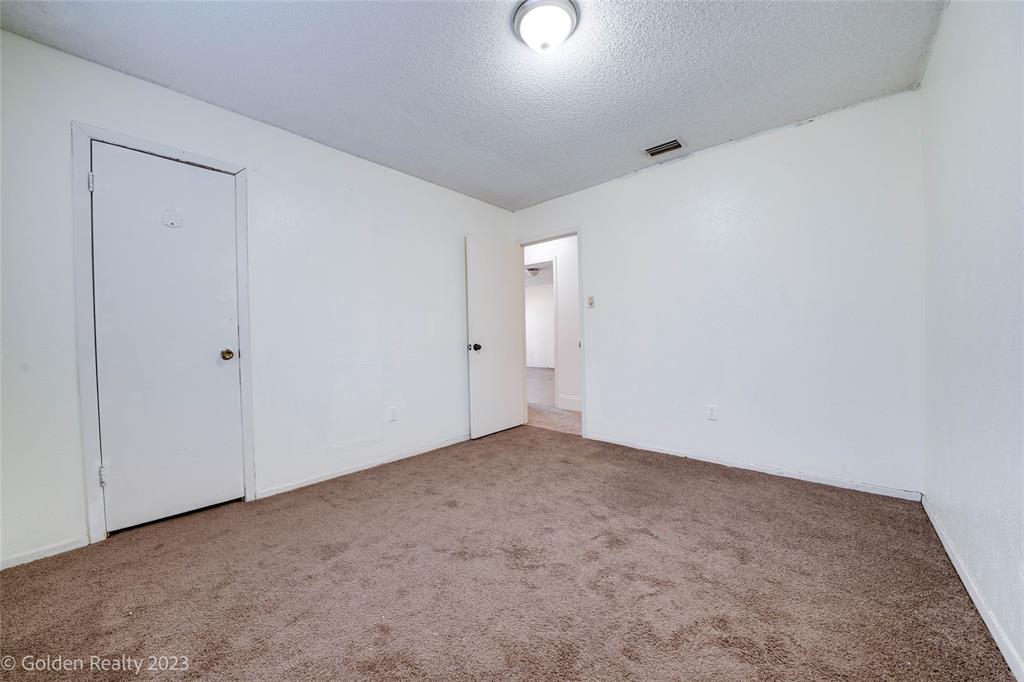 Dallas North Estates 15th Instl - Residential Lease
