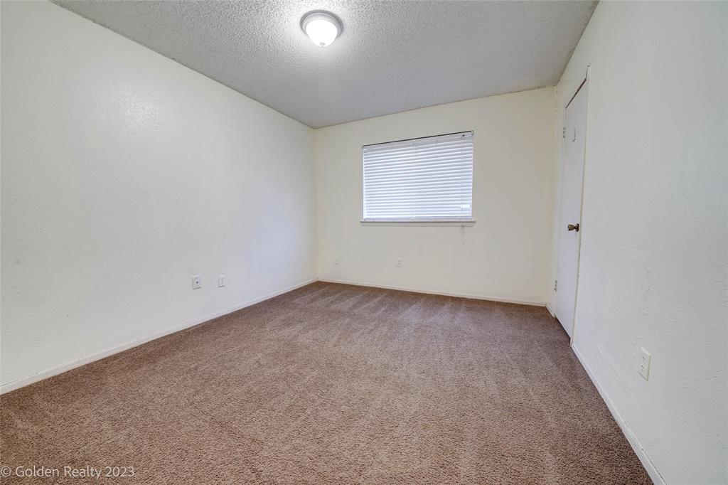 Dallas North Estates 15th Instl - Residential Lease