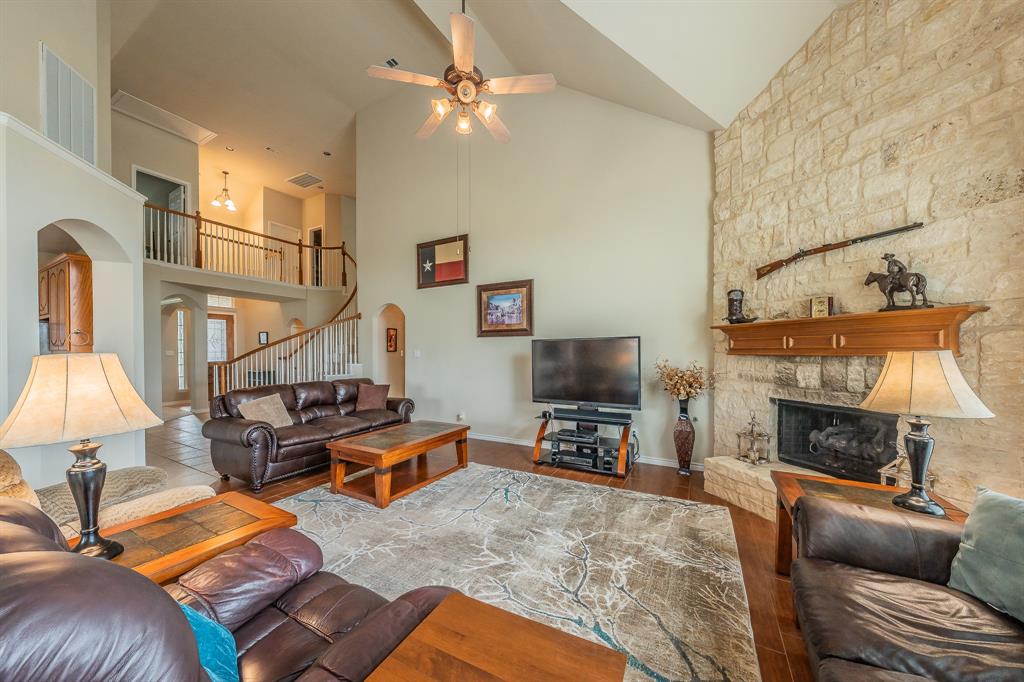 Sendera Ranch - Residential