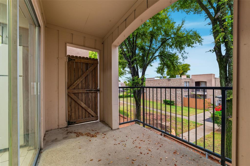 Woodhaven Condo - Residential